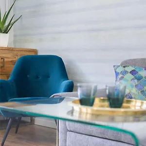 https://apartment-one.gdanskhotel.org