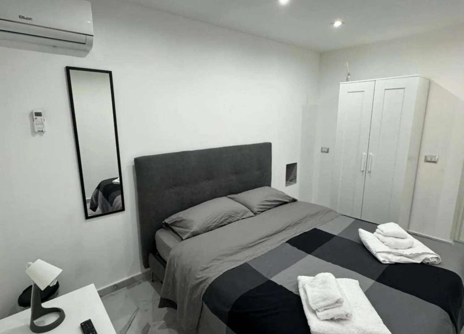 Carlant Apartment Katánie Prázdninový dům